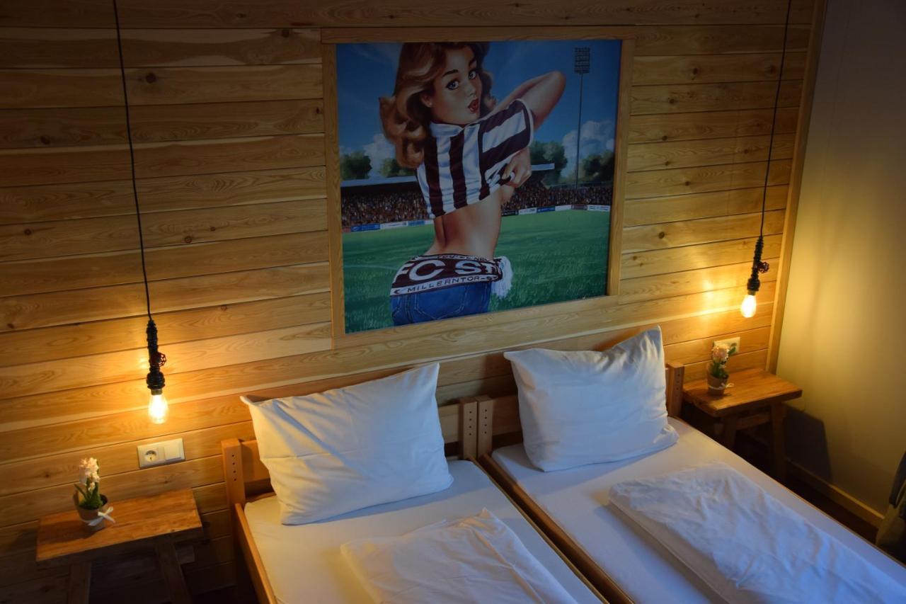 Hotel Hamburger Alm St. Pauli Hamburgo